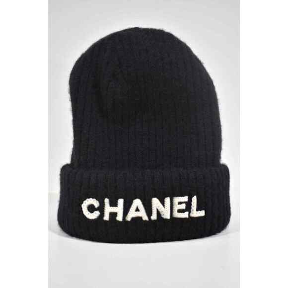 Chanel 22B Cashmere Black White Sequin CC Logo Beanie Winter Hat Cap Cloche main image 11